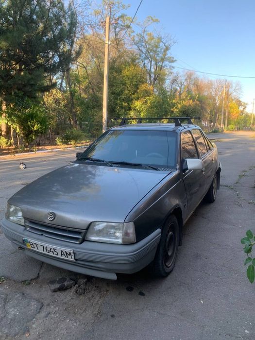 Продам автомобиль Опель кадет