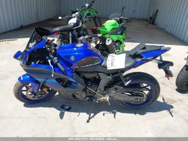 Yamaha YZFR7 2024