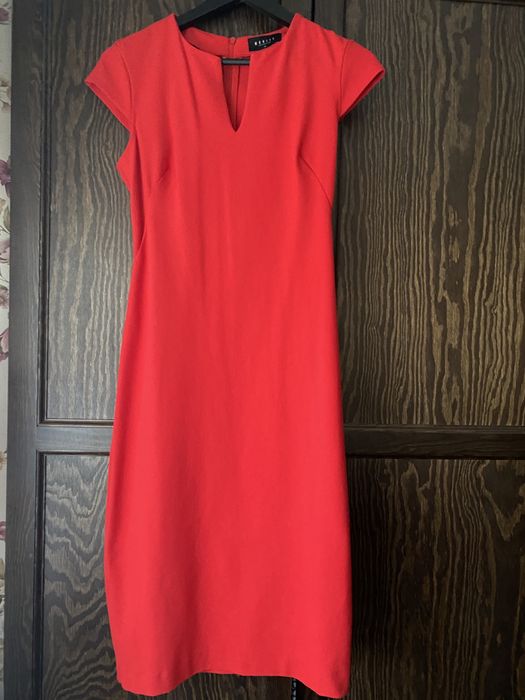 Czerwona sukienka mohito rozmiar M, midi