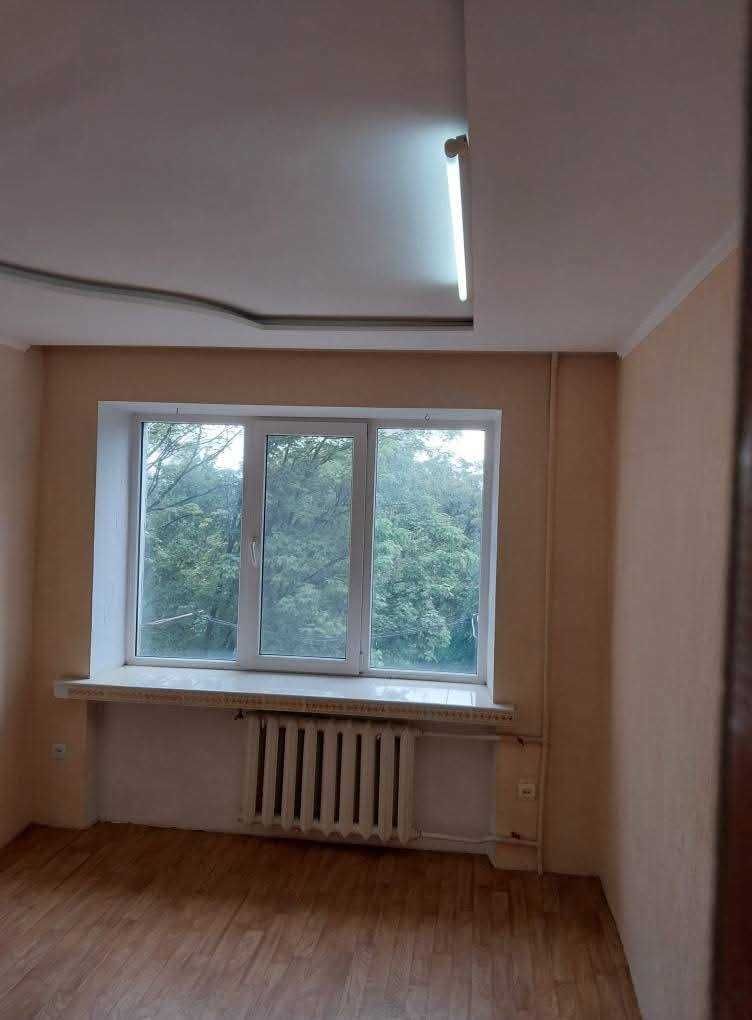 Продається Р - Н Черьомушки