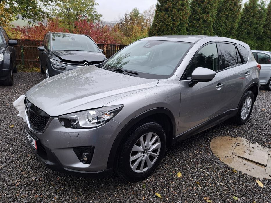 Mazda cx-5  2.2 d 4x4 manual lekko uszkodzona