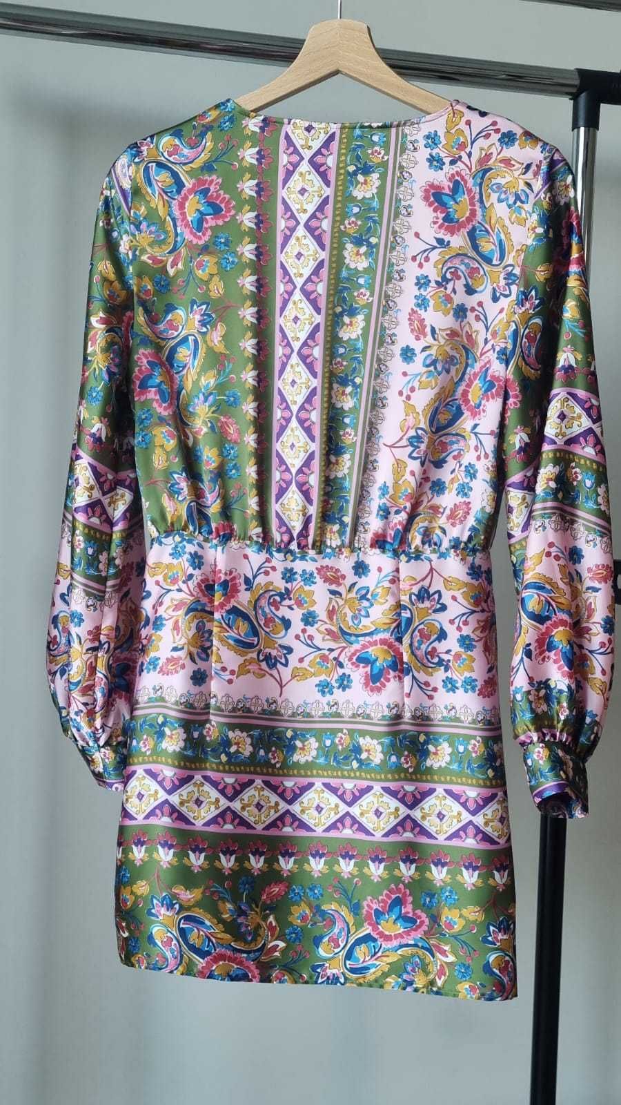 Sukienka marki Zara