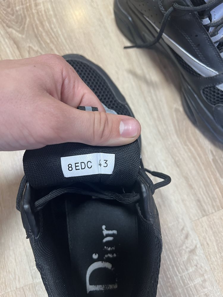 Кроссовки dior b22