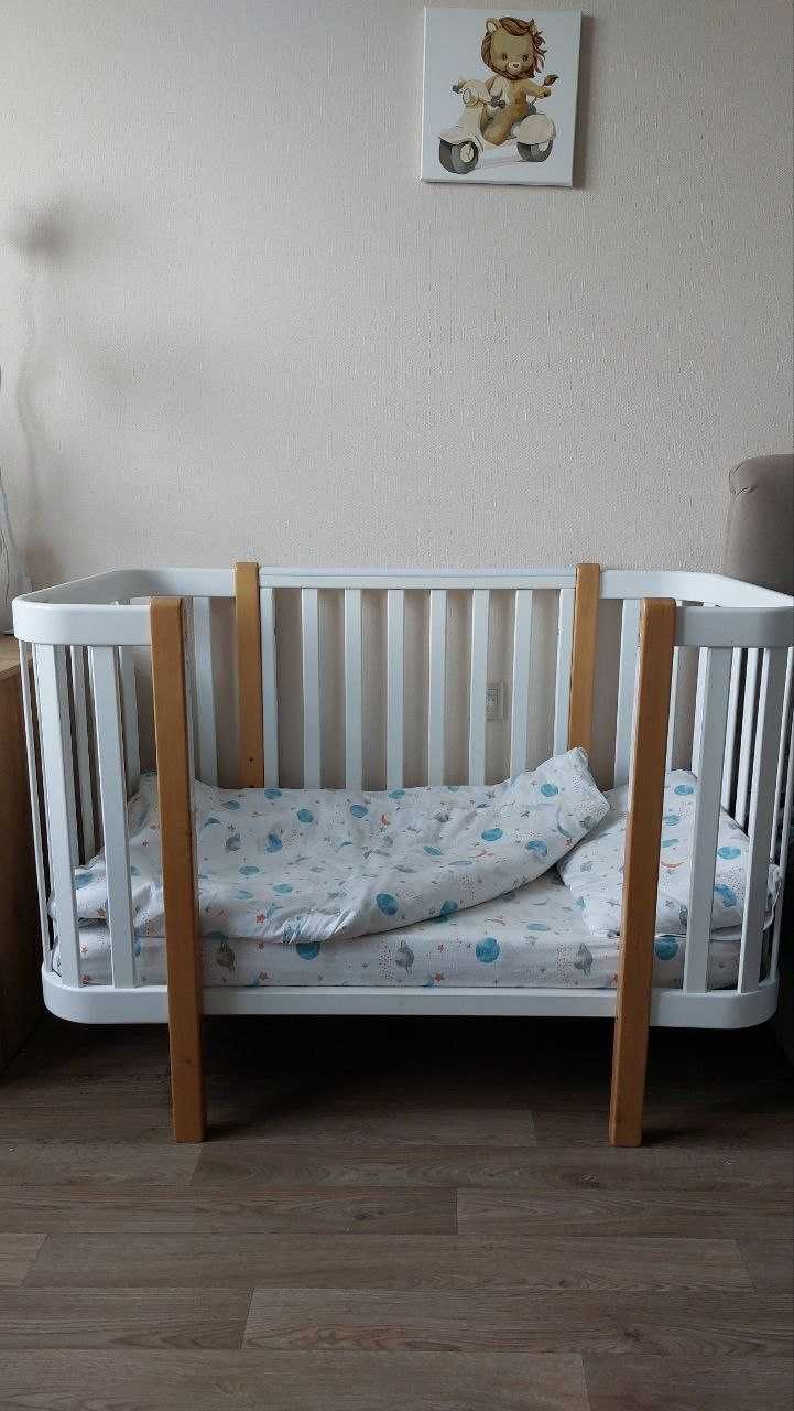 Дитяче ліжко з матрацом