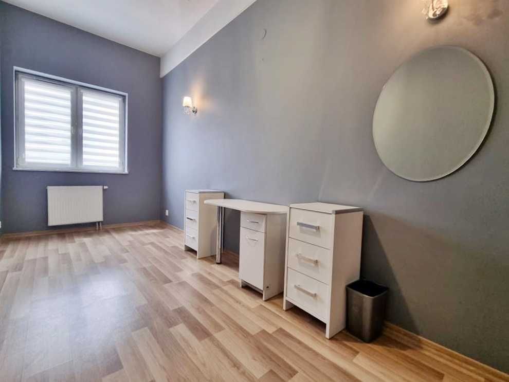 Płock, CENTRUM - lokal do wynajęcia , w budynku winda