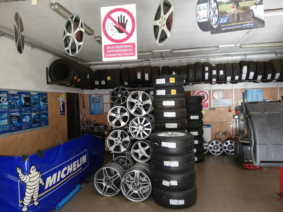 alufelgi 6,5x16 5X114.3 ET40  oryginał  Nissan ew. Renault ,super stan