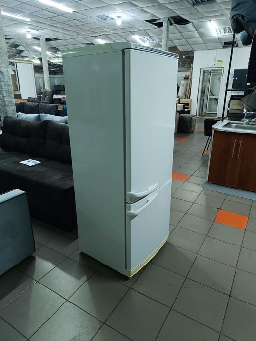 Двокамерний холодильник ATLANT МХМ 1803