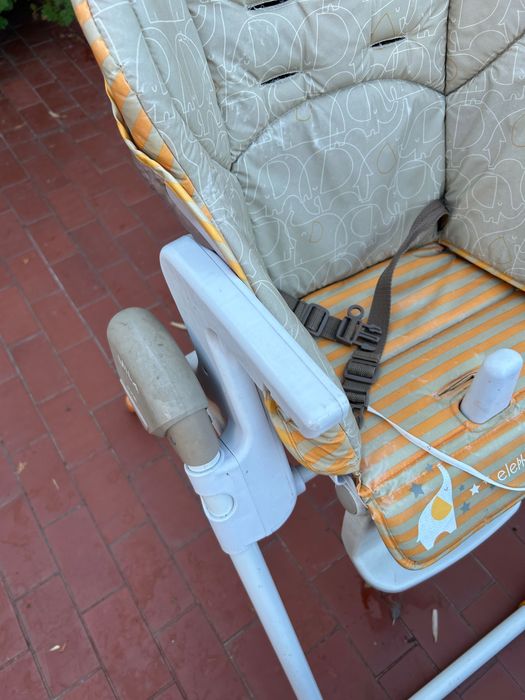 Cadeira de refeição da Jané