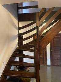 Używane schody drewniane wewnętrzne