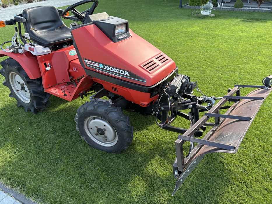 Mini traktor Honda 13R 13Km pług