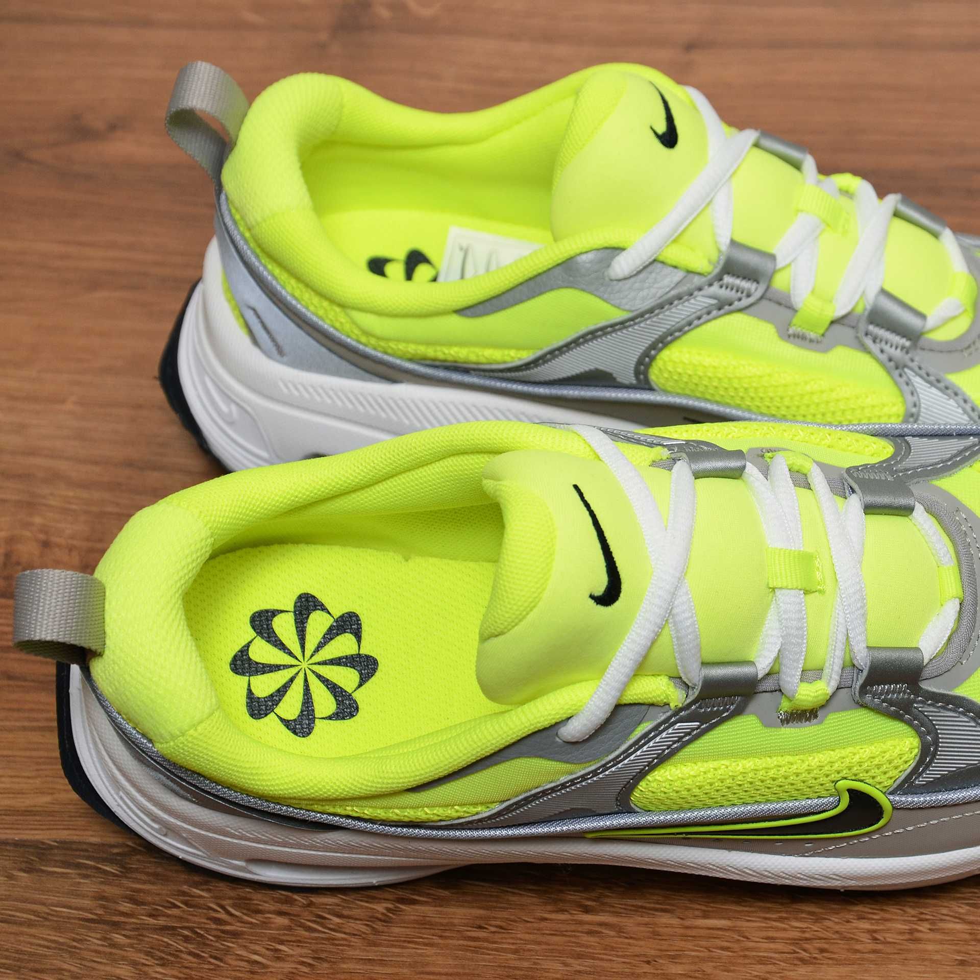 Nike Air Max Bliss Nn кроссовки оригинал 38.5 / 24.5см