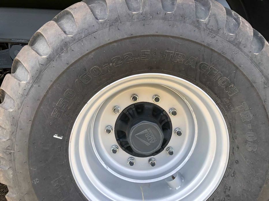 Перевантажувальний бункер прицепний ПБН-20 рік випуску 2023 (25000$)