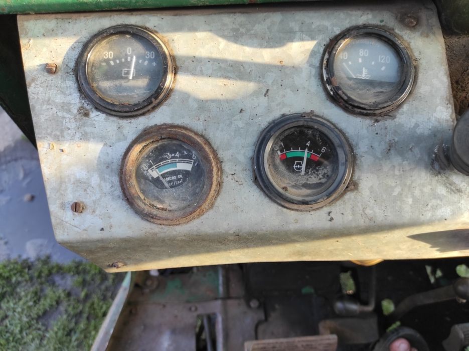 Продам трактор Т-40