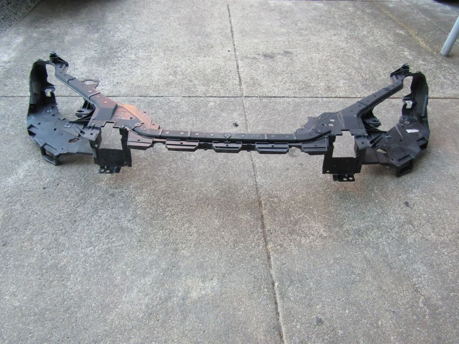 Frente fibra VOLVO V40 ano 2014 (ver descrição e fotos)