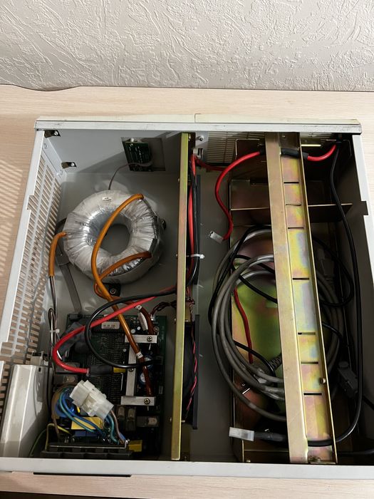 Безперебійник UPS General electric Match Cream 1500VA