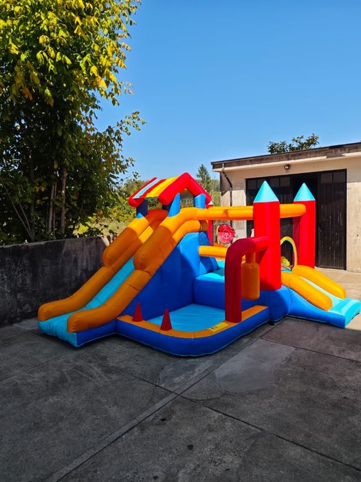 Aluga-se castelo insuflavel para criancas