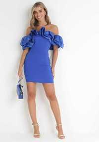 Niebieska sukienka mini wieczorowa dopasowana