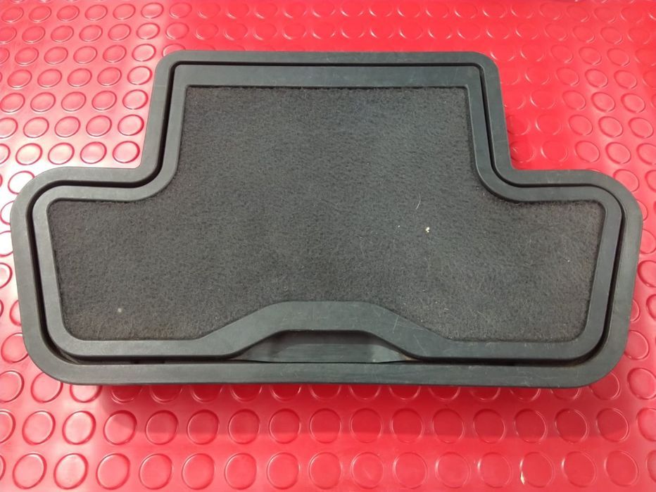 Compartimento de Arrumação [Peugeot 5008]