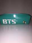 Estojo dos BTS verde água
