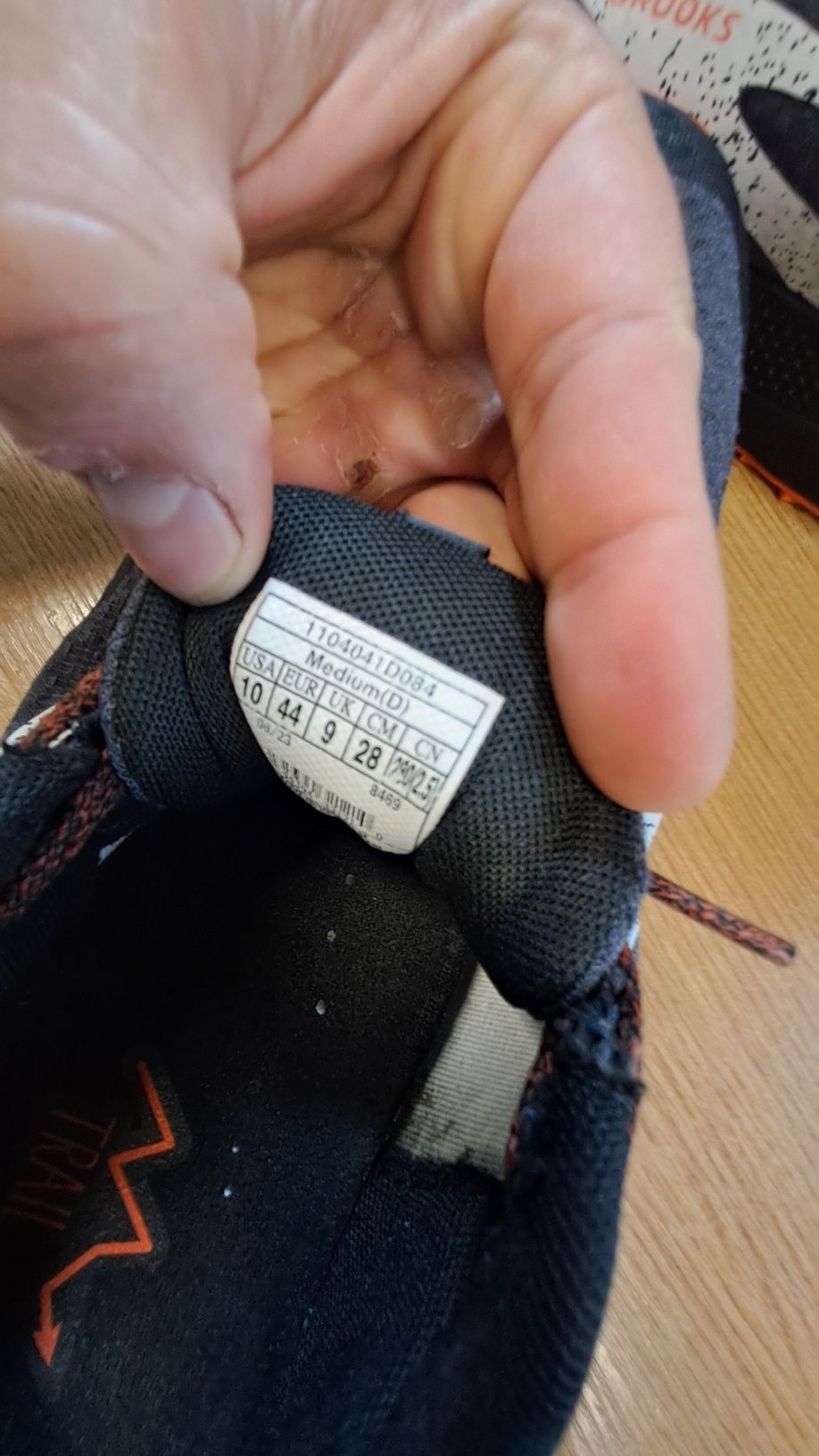 Buty biegowe brooks divide 4 gtx