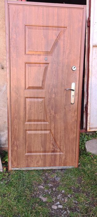 Drzwi zewnętrzne 80