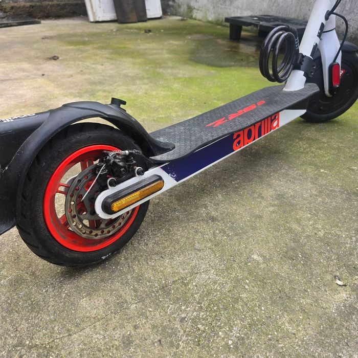 Trotinete APRILIA
