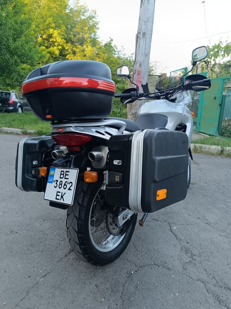 Aprilia pegaso 650 cube