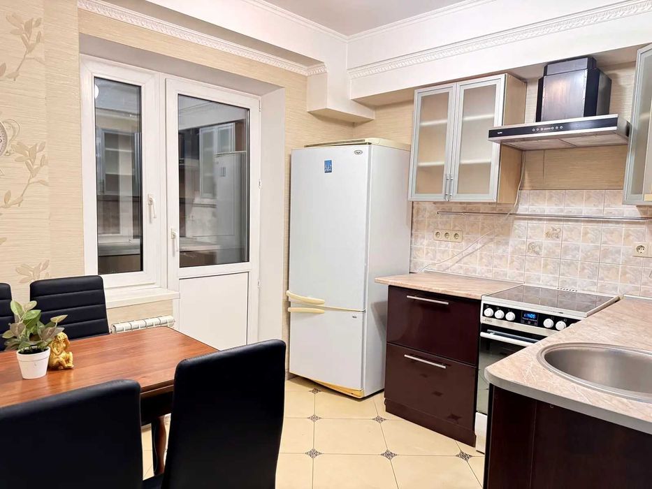 Здам в оренду однокімнатну квартиру Оболонський просп