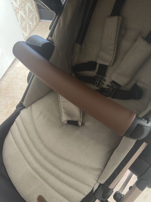 Carrinho de bébe + Ovo/Cadeira dos 0 aos 13 Kg Chicco Kaily c/Base