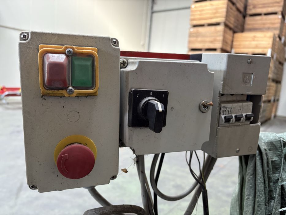 Wywrotnica skrzyniopalet Perfect - AUTOMAT