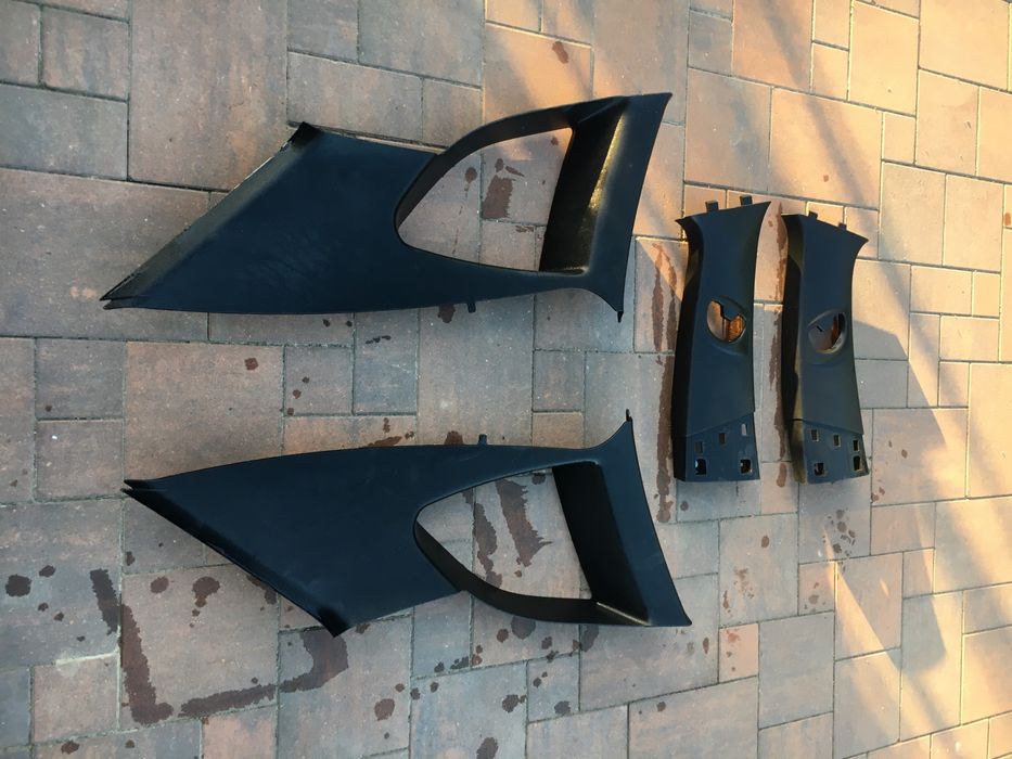 Bmw X1 e84 boczki plastik słupka m pakiet czarne