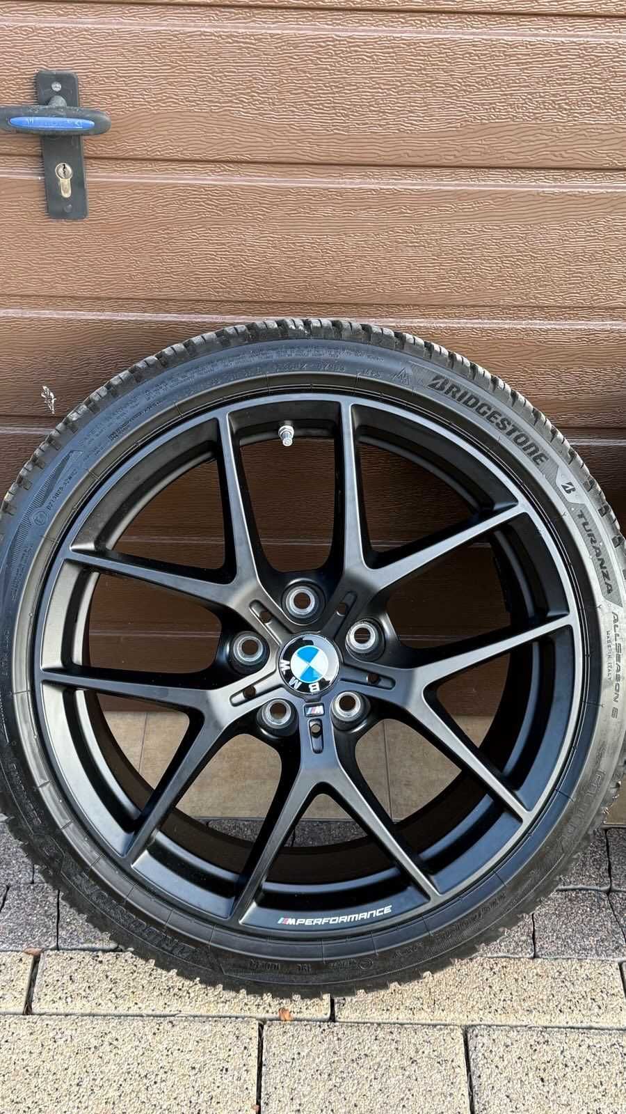 Koła BMW Serii 1 (F40), 2 (F44), Y-Spoke 554M R18, M Performance