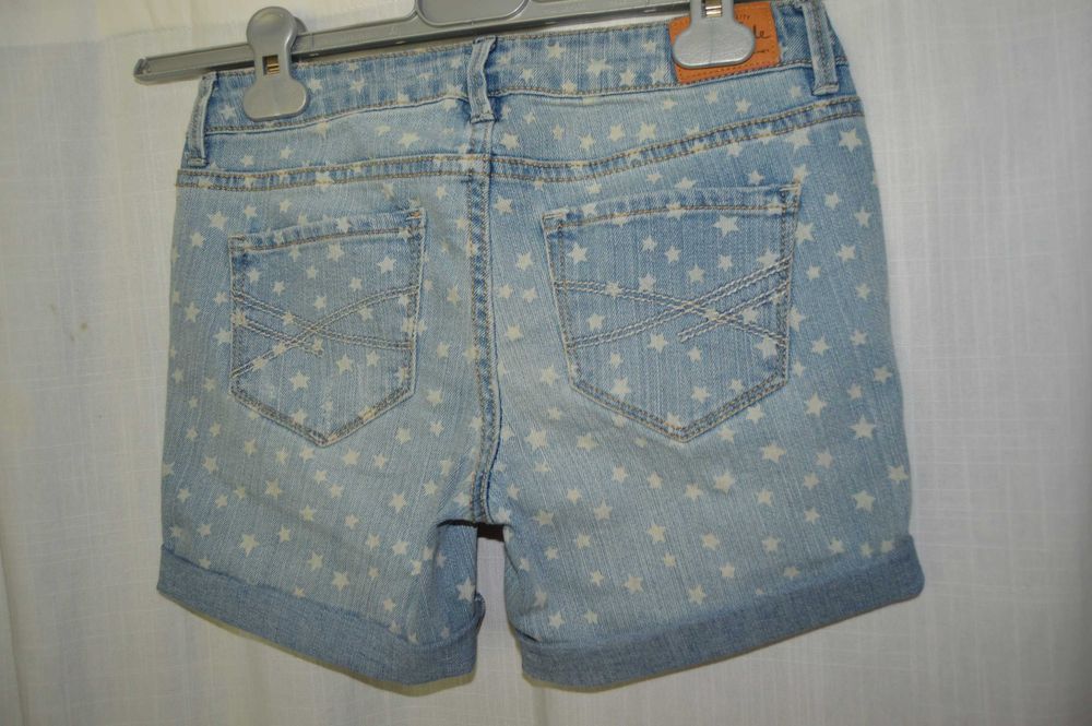 szorty jeansowe w gwiazdki Aeropostale 32 XXS 34 XS krótkie podwinięte