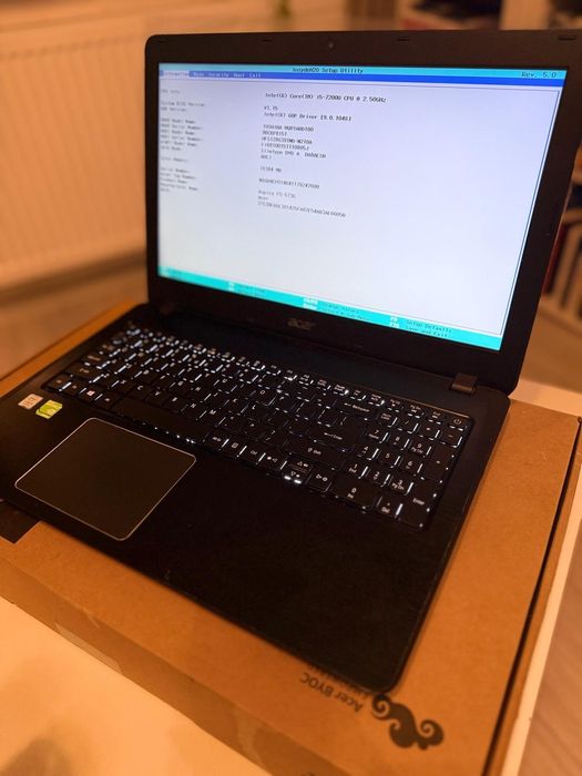 Acer Aspire F5-573G FullHD i5-7200U 940MX 16GB RAM 128GB SSD + 1TB HDD