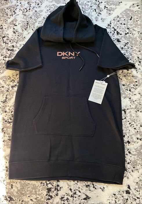 Спортивна сукня