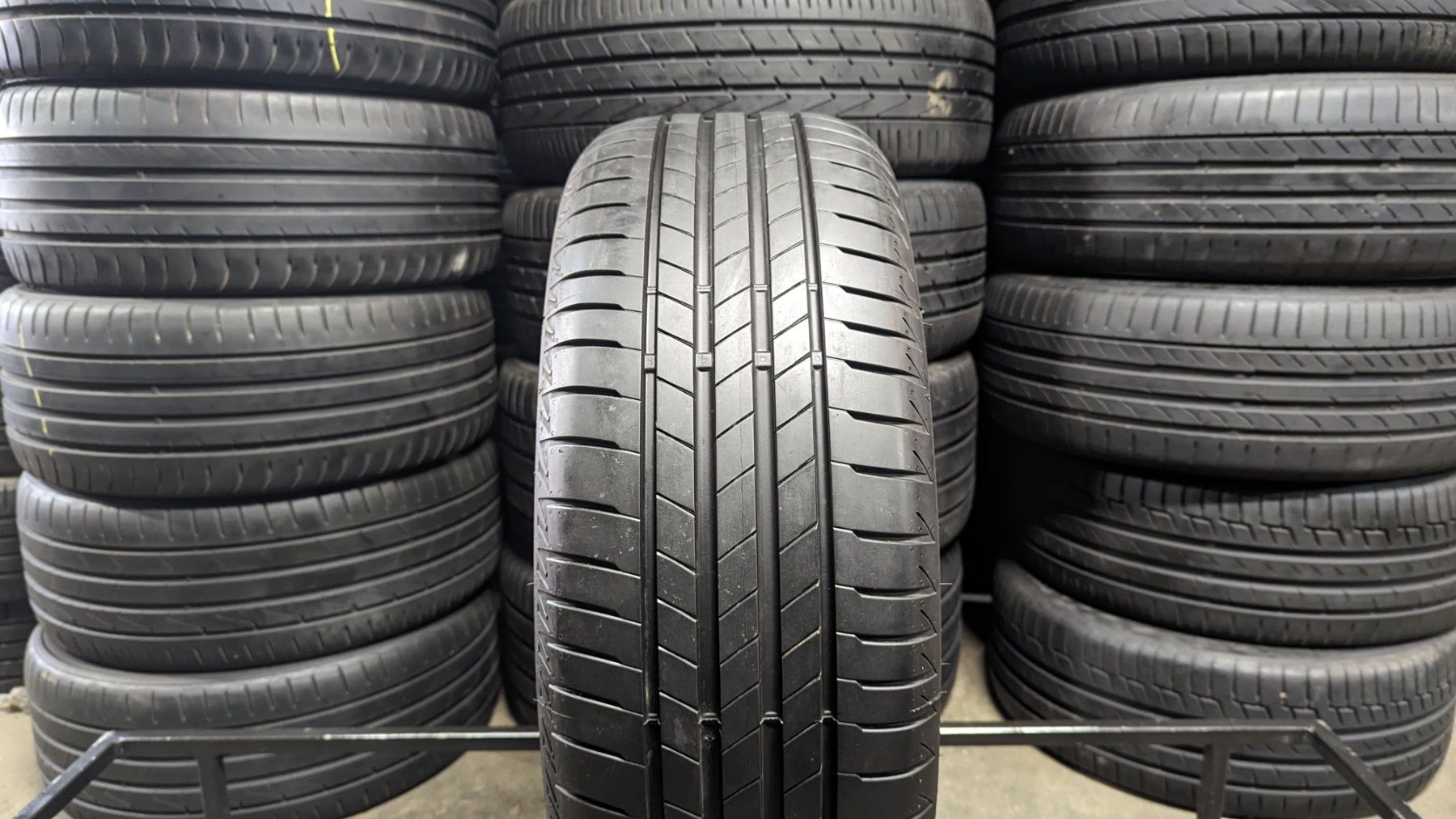 Шина 225/55 R 17 Bridgestone Turanza T005. Одне колесо. Розпаровка.