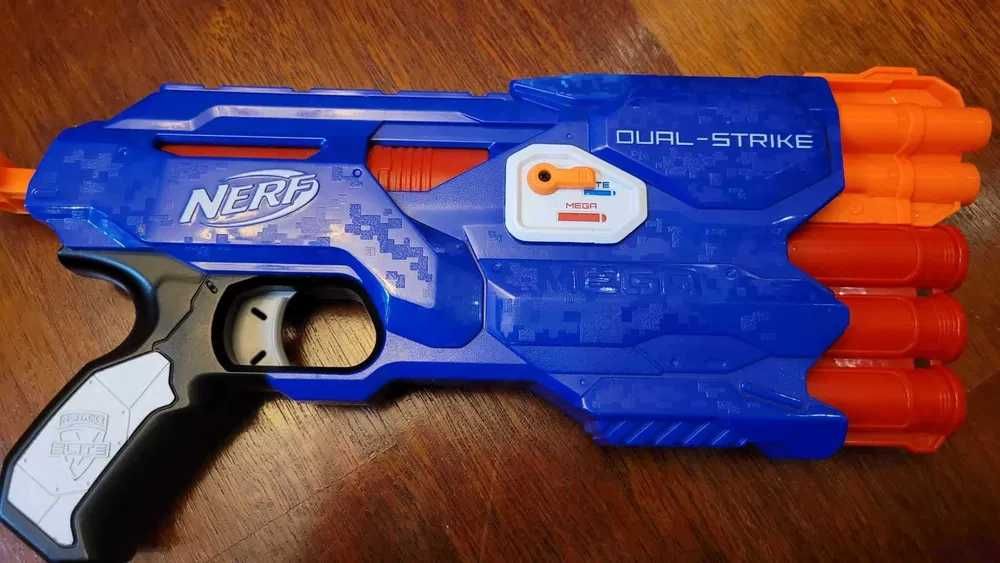 NERF Dual Strike całkiem nowy stan idealny
