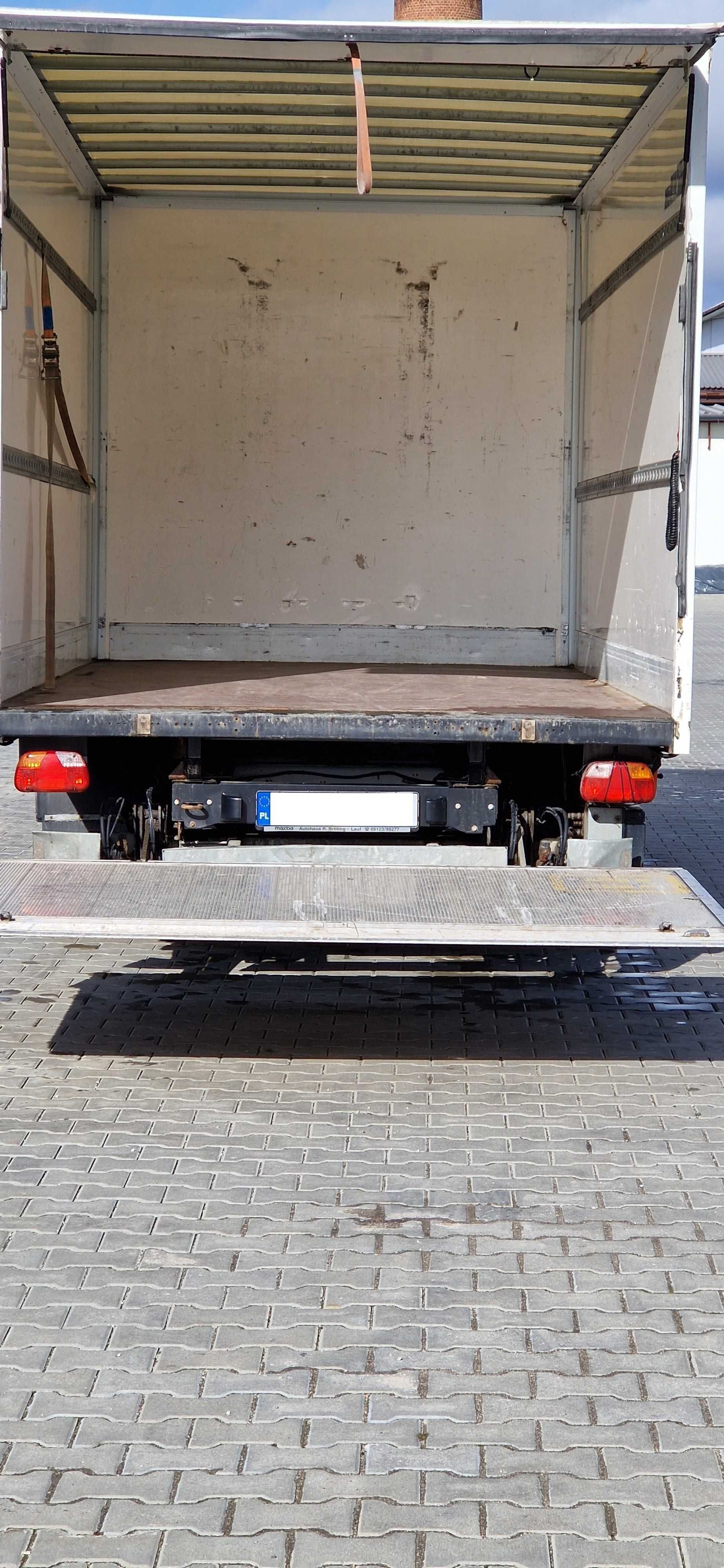 Ford Transit Kontener