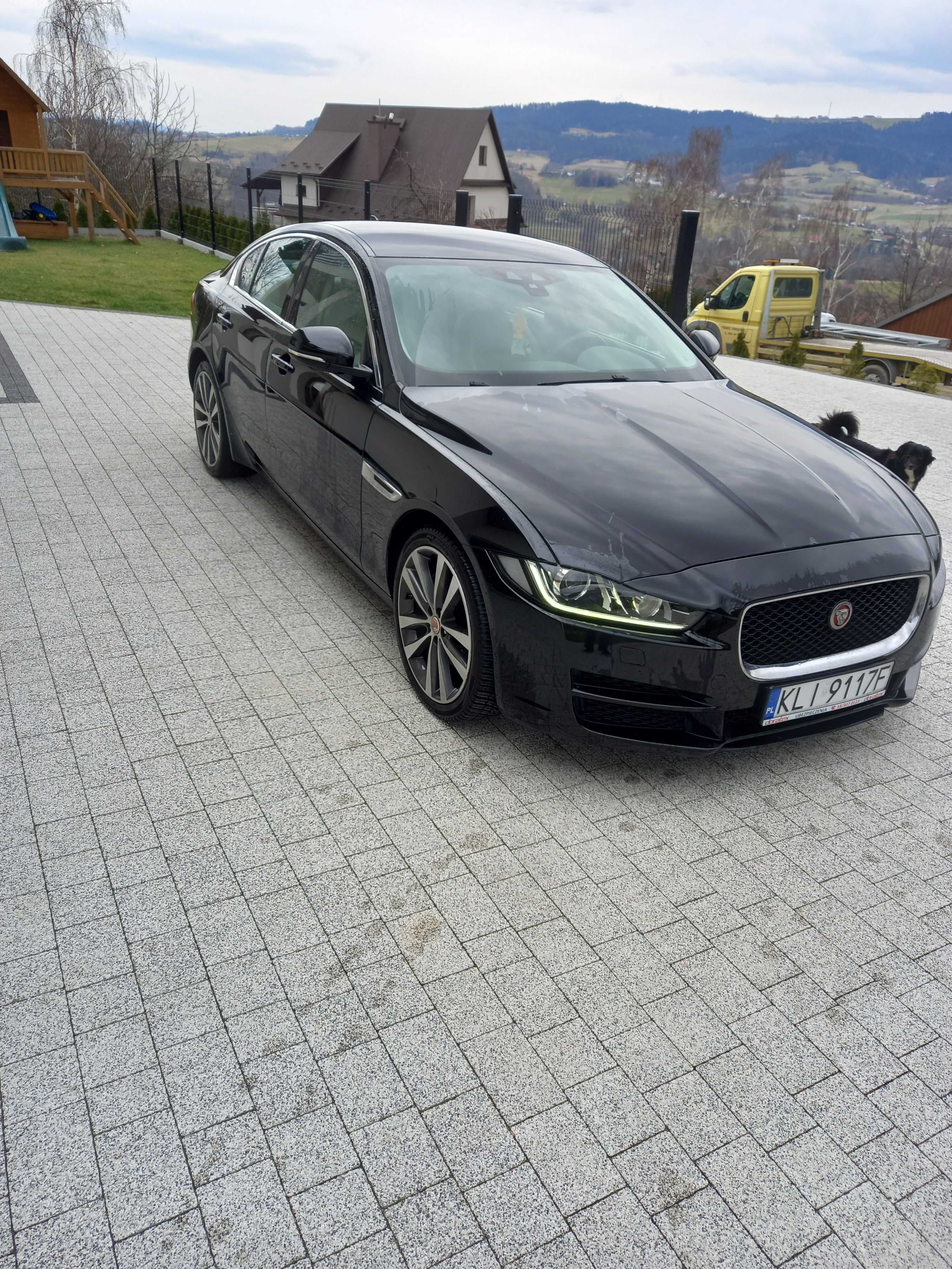 Jaguar xe 2,0d 2015 skóra  alu 19 sport