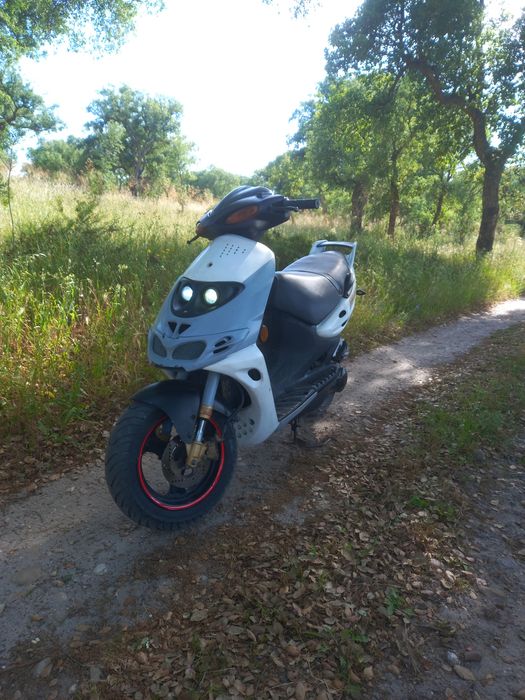 Vendo Suzuki AY 50 WR ( ACEITO TROCAS)