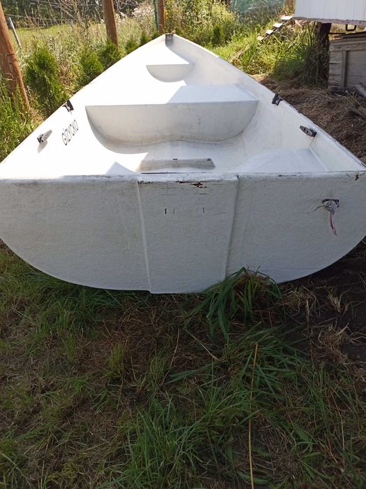 Łódź wiosłowa łódka