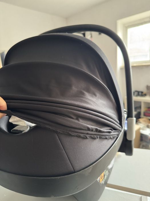 Isofix Maxi Cosy familyfix 360 + Ovo
