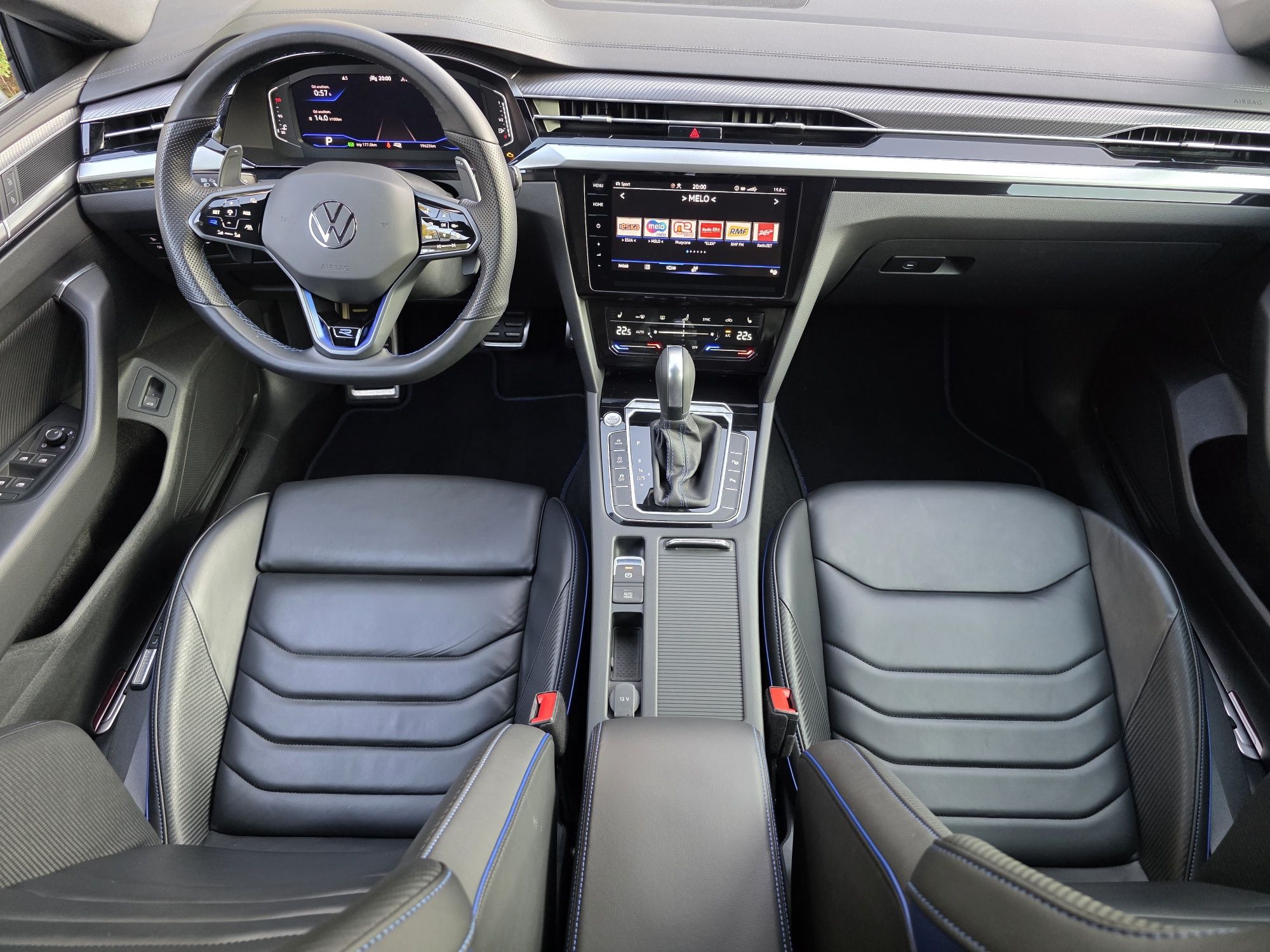 Arteon R 2.0 TSI 320KM 4Motion
Arteon R Automat rok 2022 Jak Nowy
