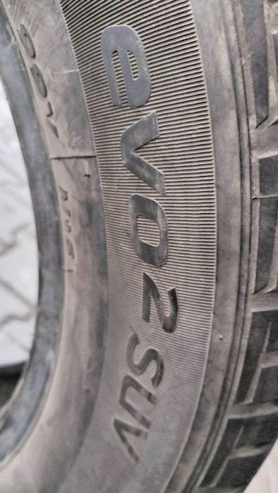 шини 215.65 R17 зима Нанкук