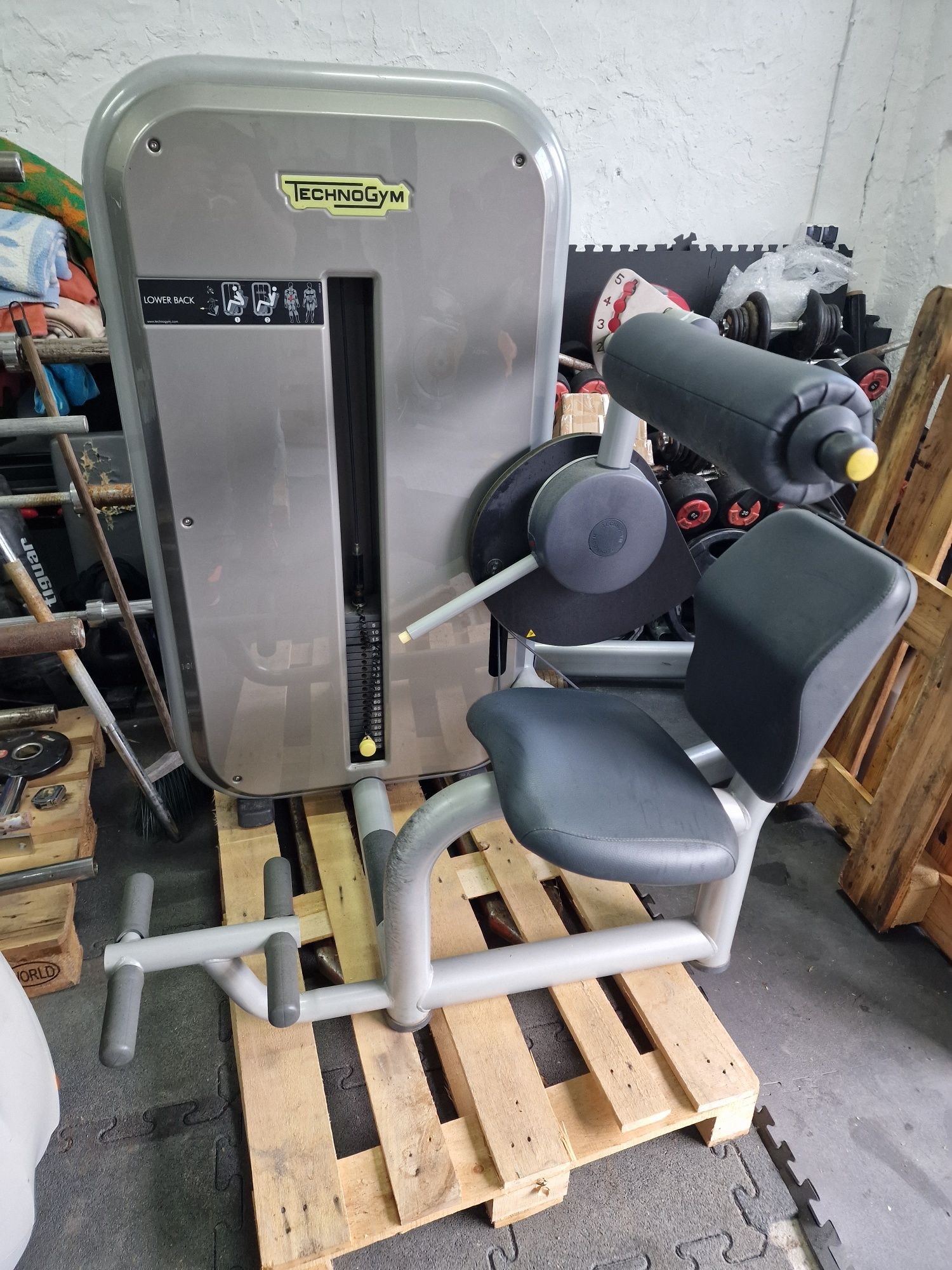 Technogym element   set 8 maszyn na siłownie
