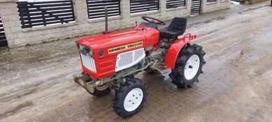 Traktor ogrodniczy Yanmar 1301d 3 cylindry 4x4 diesel wom bdb stan