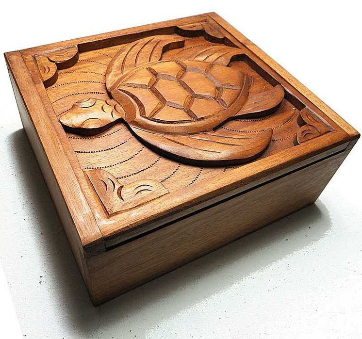 Szkatułka Pudełko na Biżuterię Herbatę itp. Rzeźbione Drewno z Żółwiem