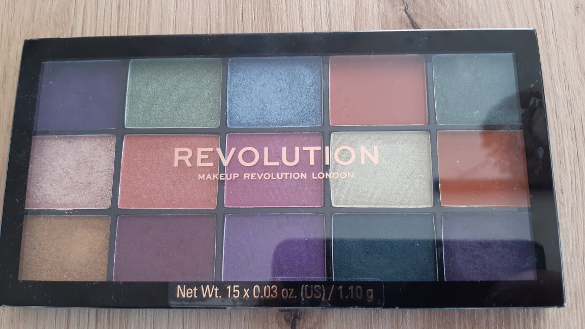 Paleta cieni Revolution