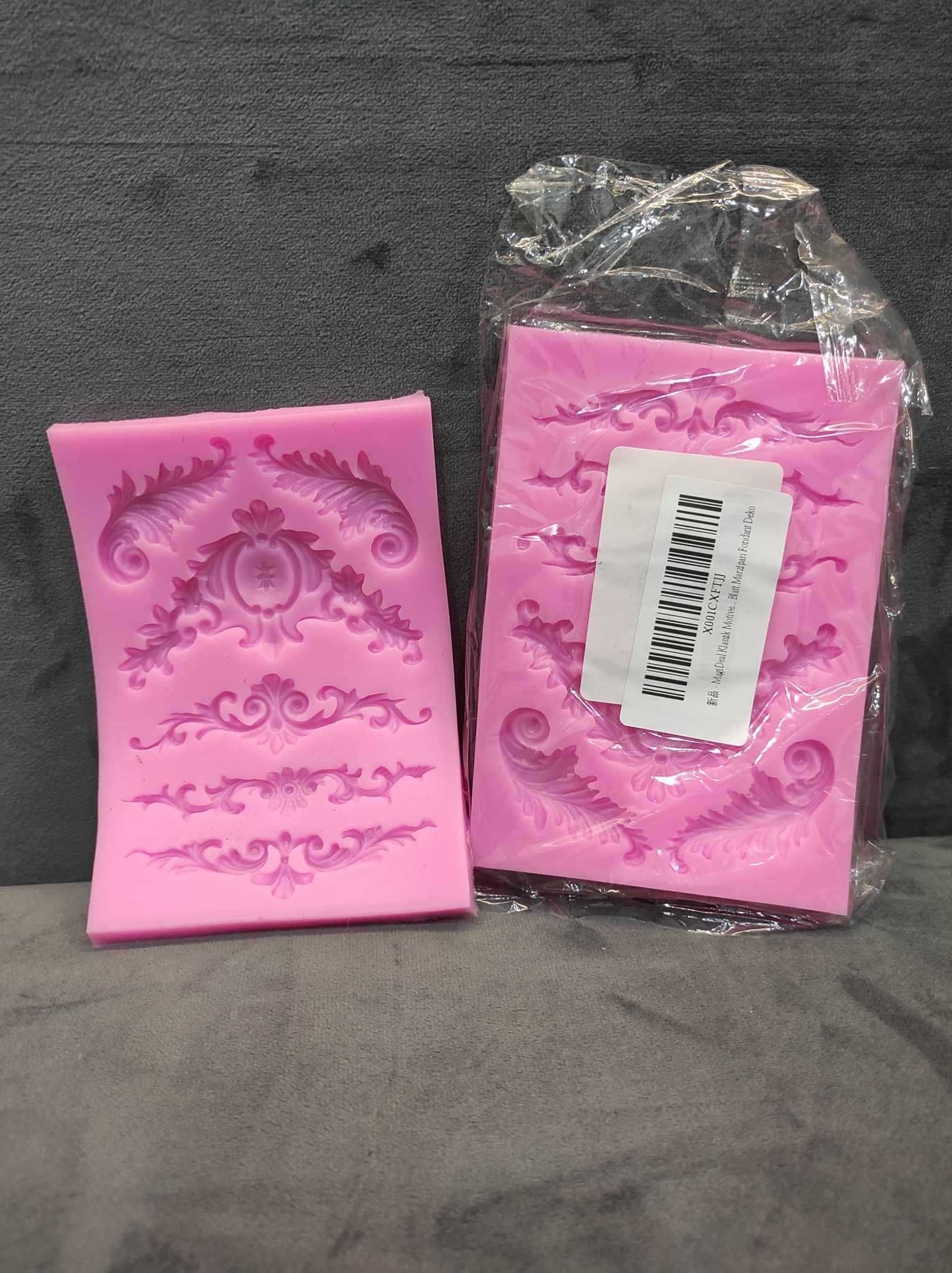 Forma silikonowa 3D do ozdób cukierniczych – 2 sztuki.