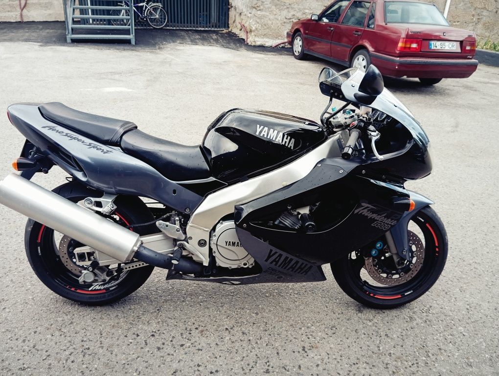 Yamaha YZF 1000r